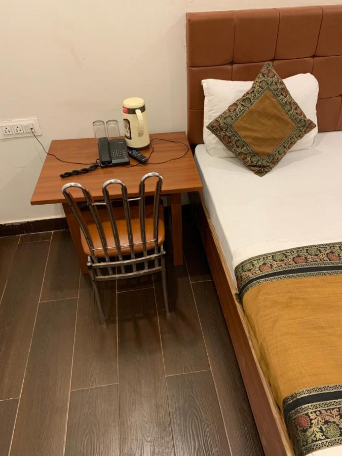 Hotel Ashoka Ganages Varanasi