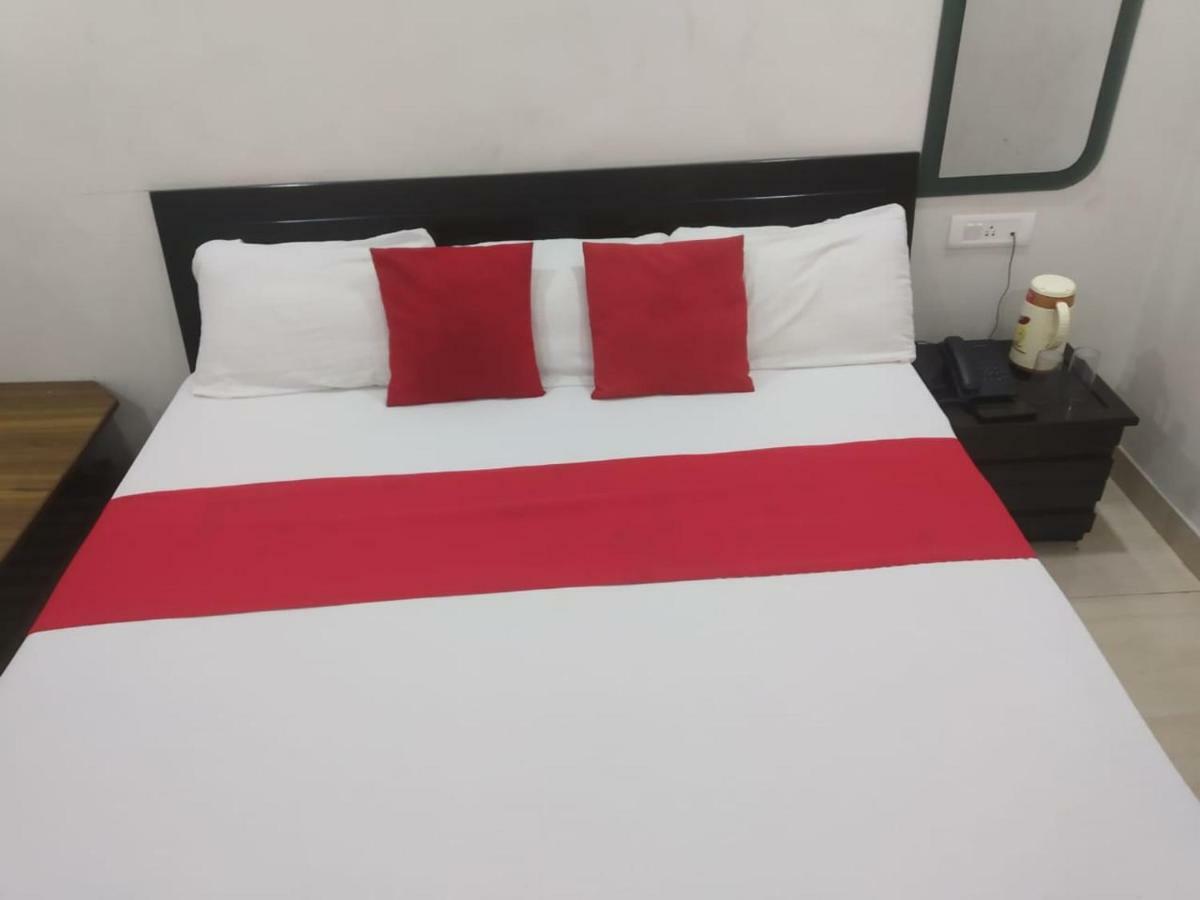 Ashoka Ganages Hotel Varanasi